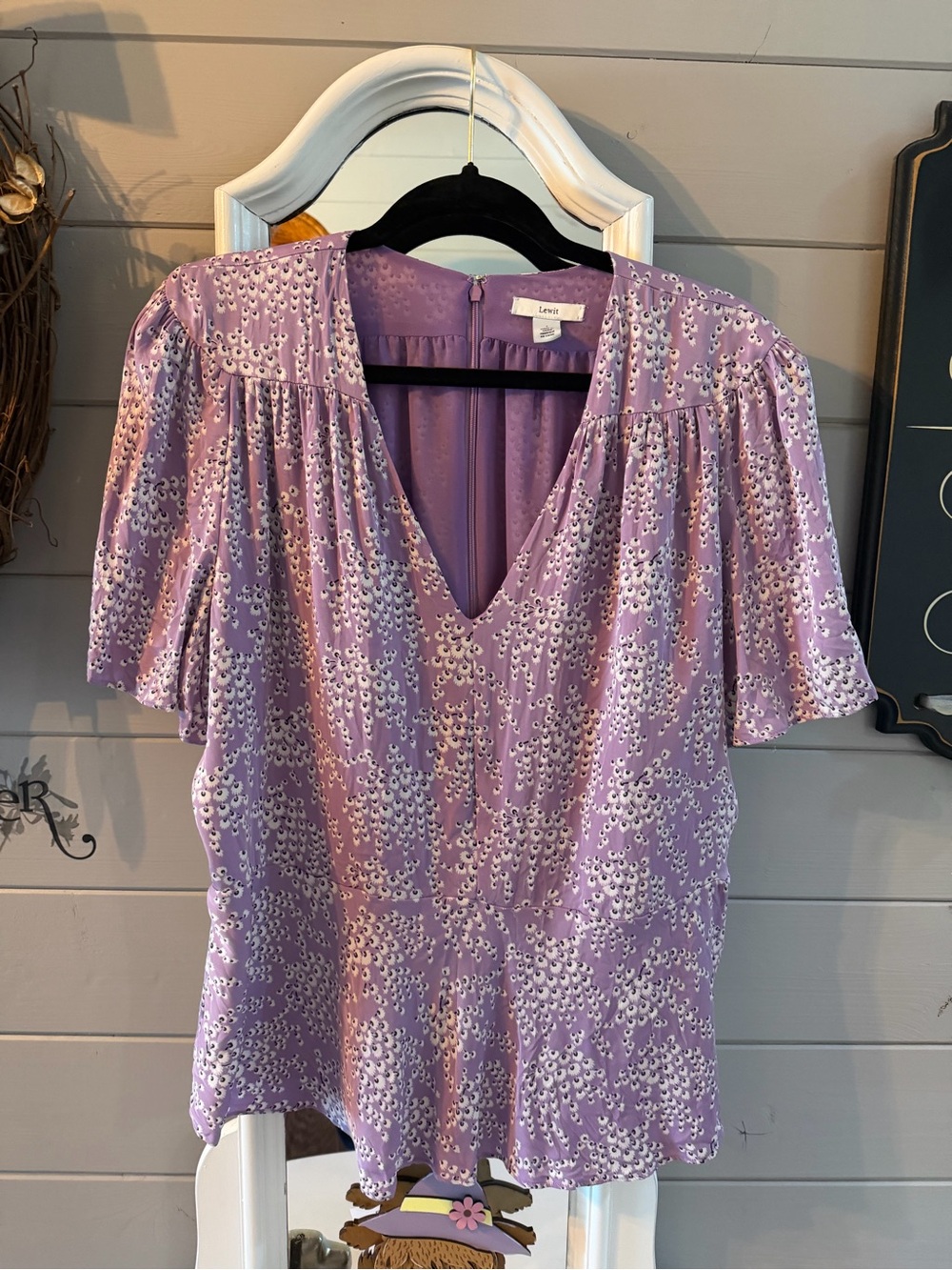 Lewit Lavender V-Neck Flutter Sleeve Blouse